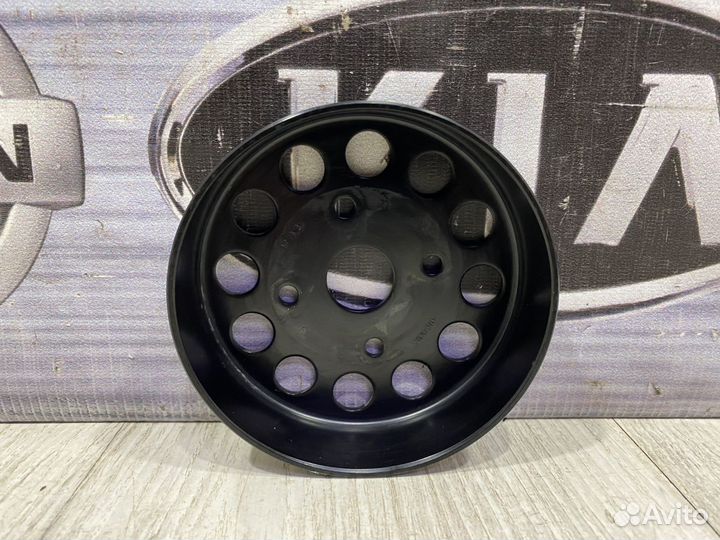 Шкив водяного насоса помпы KIA RIO 4