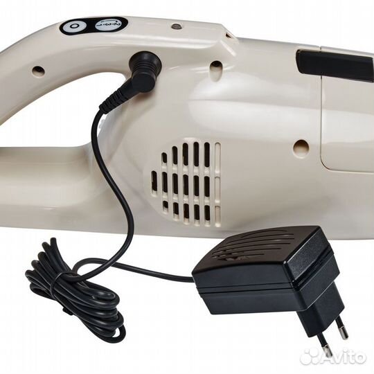 Аккумуляторный пылесос Makita CL114fdwi