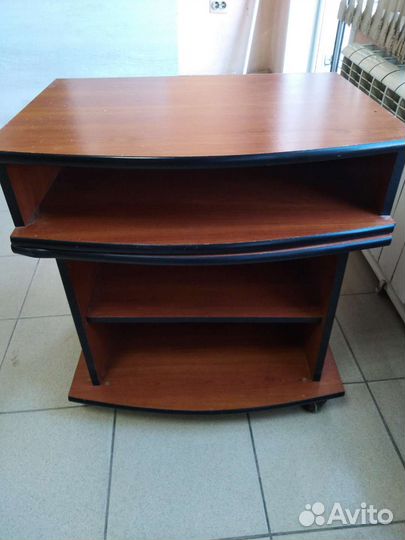 Тумба под телевизор