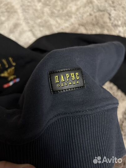 Свитшот Ларус