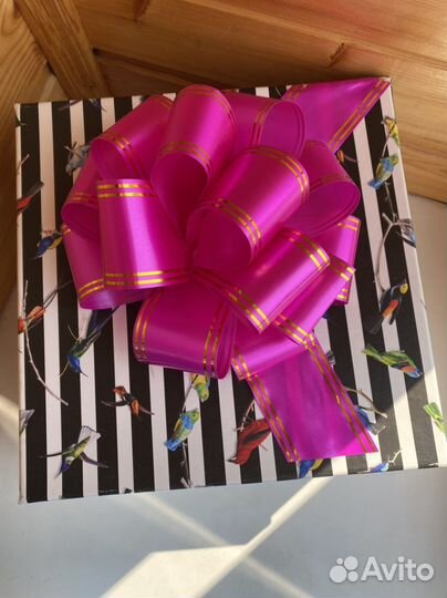 Коробка подарочная