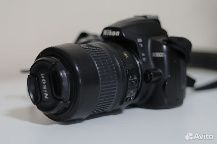 Зеркальный фотоаппарат Nikon D3000