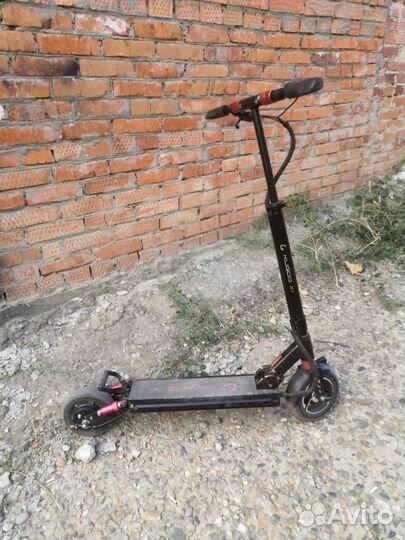 Электросамокат kugoo