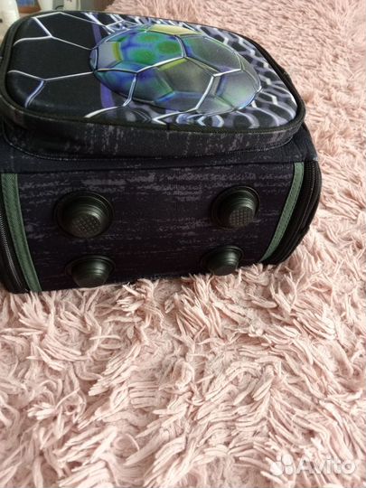 Школьный рюкзак