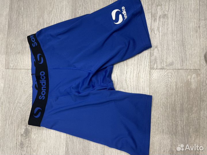 Компресионные шорты sondico M