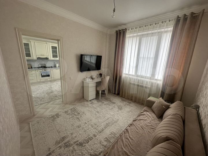 2-к. квартира, 58 м², 11/11 эт.