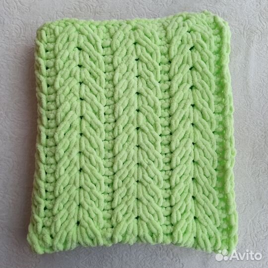 Плед детский вязаный ручная работа