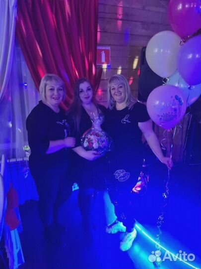 Ведущая. Певица. Организатор