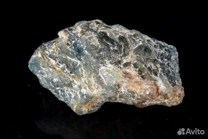 Грандидьерит. Лот №680