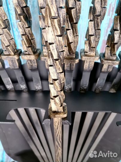 Каминный набор Щит-подставка Барс на 6 шампуров Бе