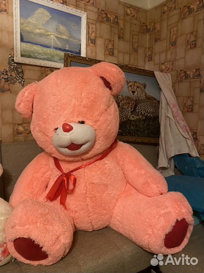 Плюшевый медведь