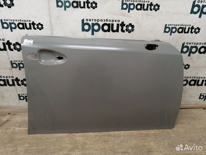 Дверь передняя правая 67111-53020 Lexus IS