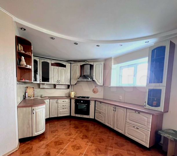 4-к. квартира, 133 м², 7/9 эт.