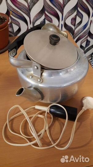 Чайник электрический бу