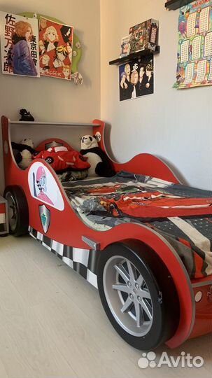 Продам мебельный гарнитур для детской комнаты