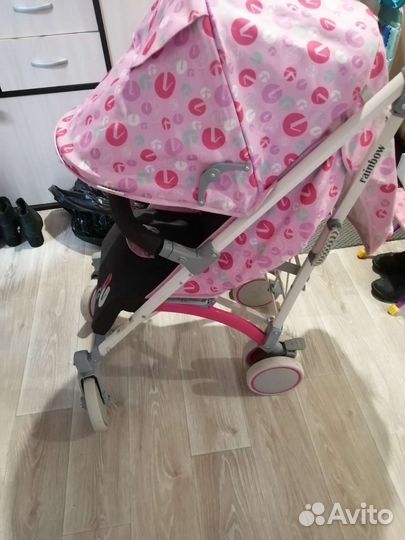 Прогулочная коляска