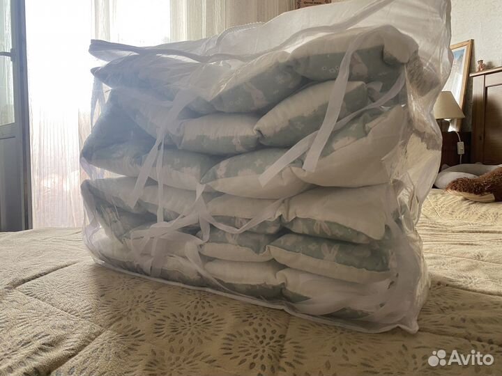 Бортики в детскую кроватку в отличном состоянии