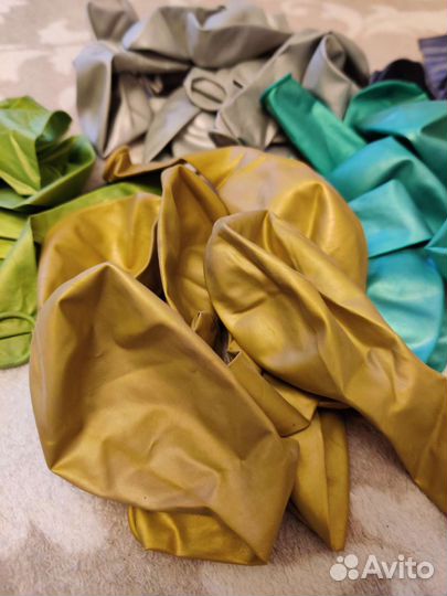 Воздушные шары и цифра 4