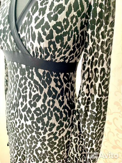 Платье женское новогоднее леопардовое 44 46 серый