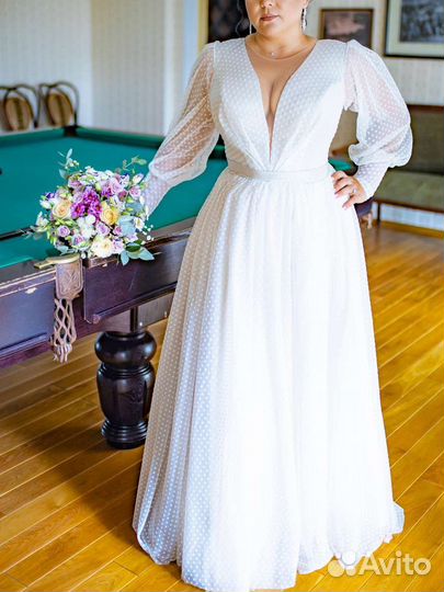 Свадебное платье