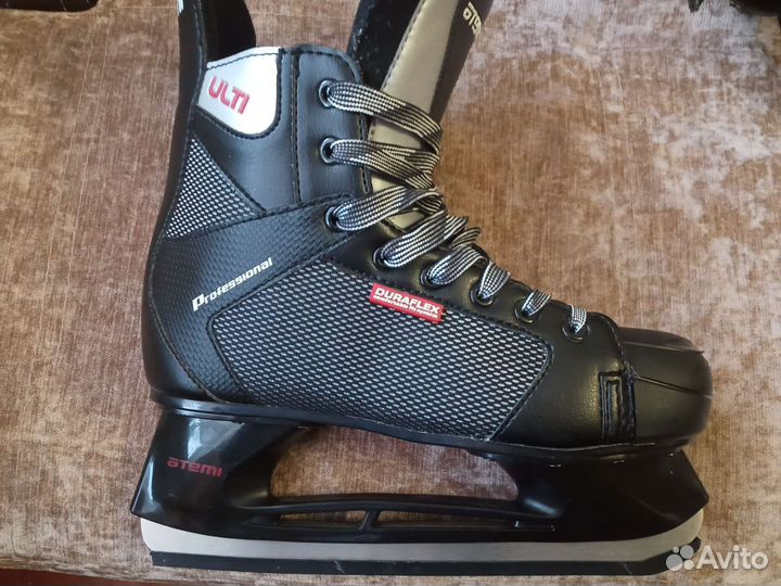 Коньки хоккейные atemi