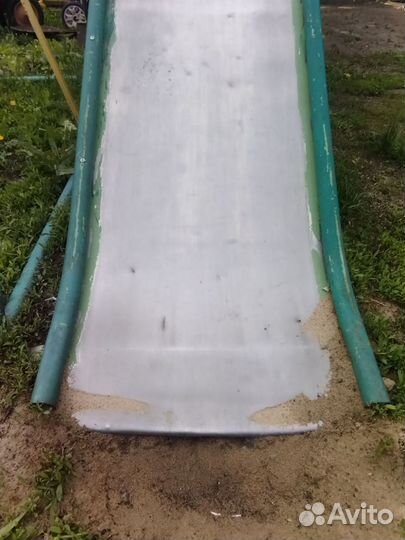 Детская горка уличная