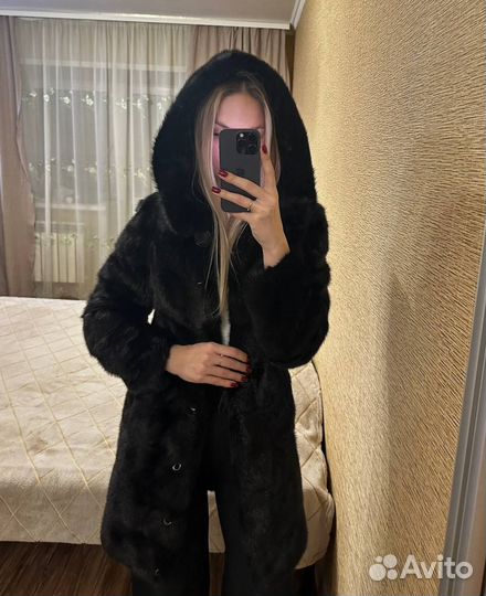Шуба норковая поперечная 42-44