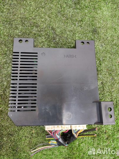 Блок управления климат-контролем Subaru Tribeca W