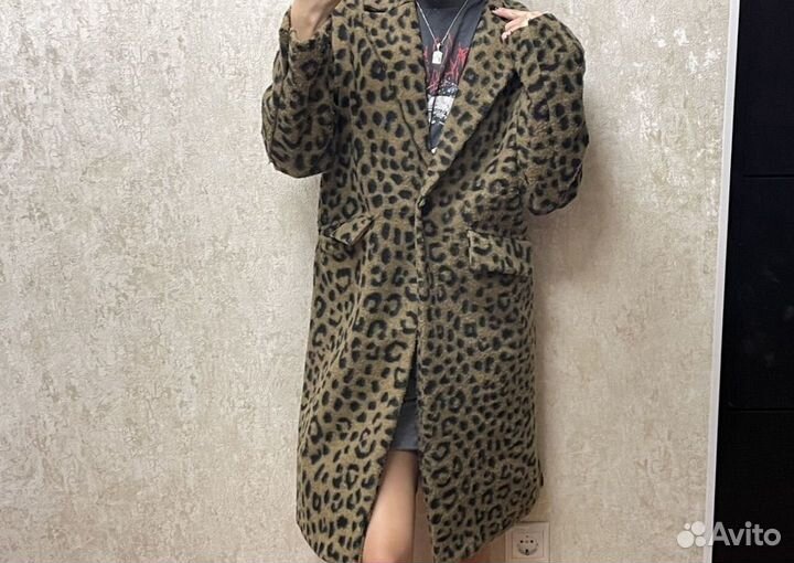 Леопардовое пальто