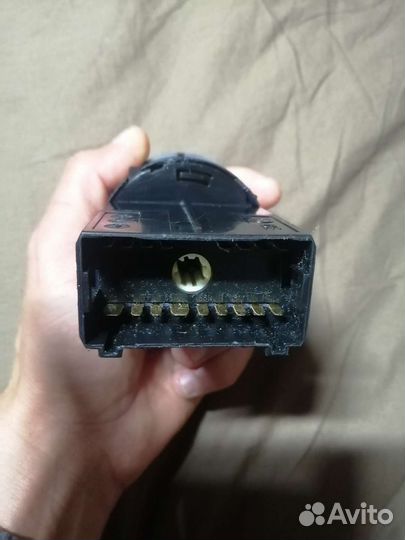 Включатель фар поло седан 6RF941531