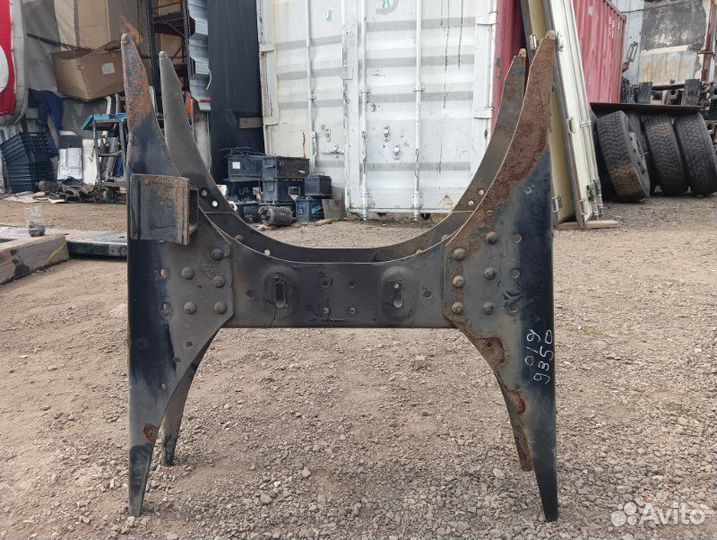 Траверса рамы поперечная Man Tga Tgs Tgx