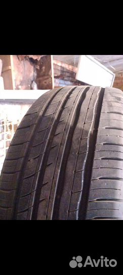 Jinyu YU63 255/40 R20 и 295/35 R20 101Y