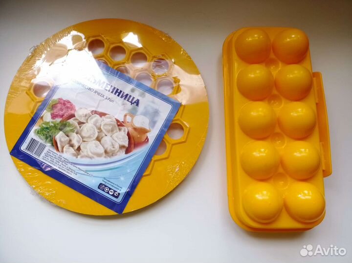 Пельменница, контейнер для яиц, овощерезки, ножи