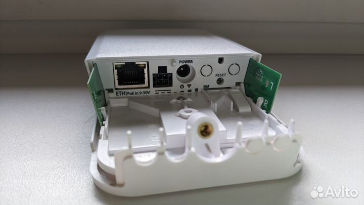 LTE точка доступа Mikrotik wAP R Kit (R11e-LTE)