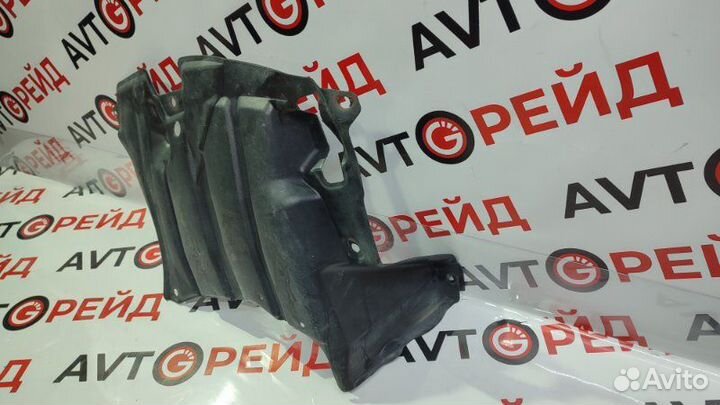 Защита двигателя левая Toyota Corona Premio ST210