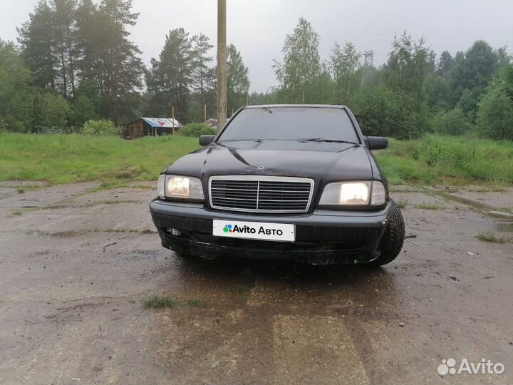 Mercedes-Benz C-класс 1.8 МТ, 1998, 300 000 км