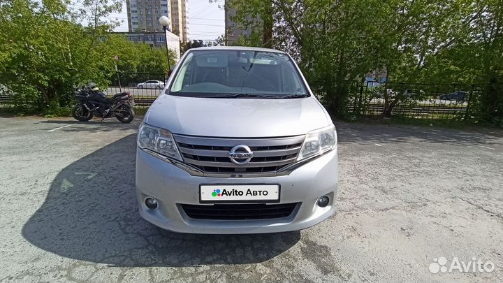 Nissan Serena 2.0 CVT, 2012, 176 000 км