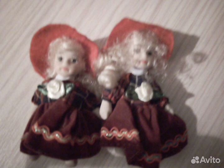 Маленькие куколки