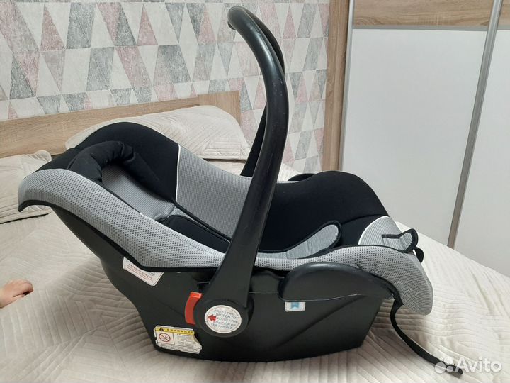 Коляска Tuttis Zippy 2 в 1