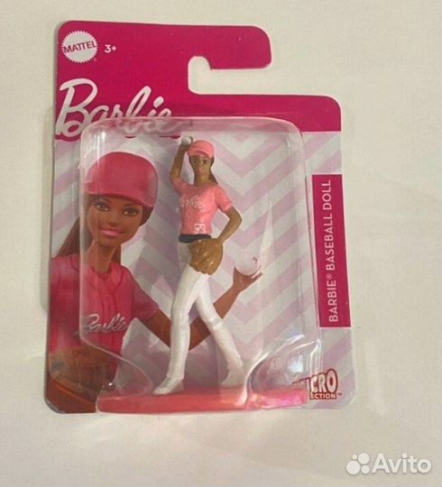 Подарочная спортивная фигурка Barbie Mattel