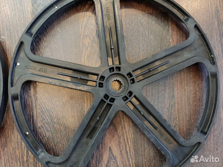 Черный шкив Electrolux AEG Zanussi 1084891