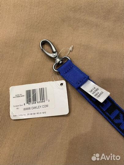 Ланъярд/лента Oakley с карабином