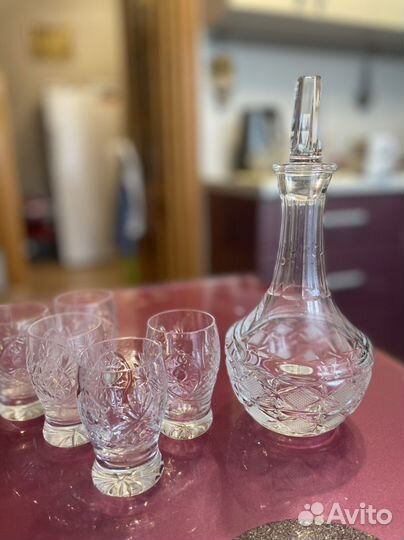 Графин и рюмки хрусталь