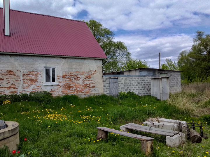 Дом 90 м² на участке 42 сот.