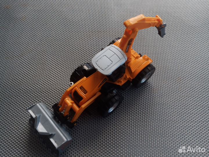 Экскаватор игрушка