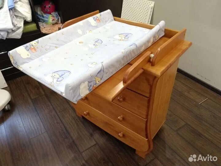 Пеленальная доска на комод