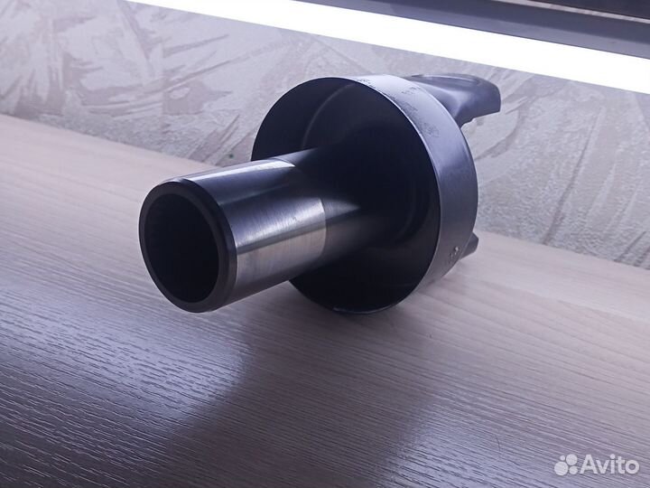 Вилка ступицы карданного вала, задняя