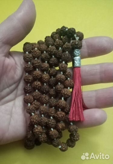 Четки из пятиликой рудракши