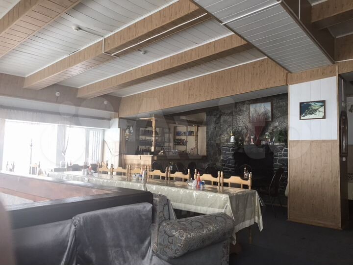 Гостиница, 841 м²