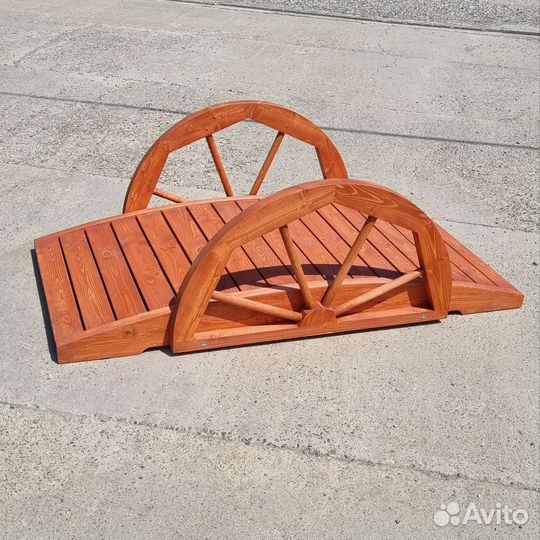 Дереревянный мостик